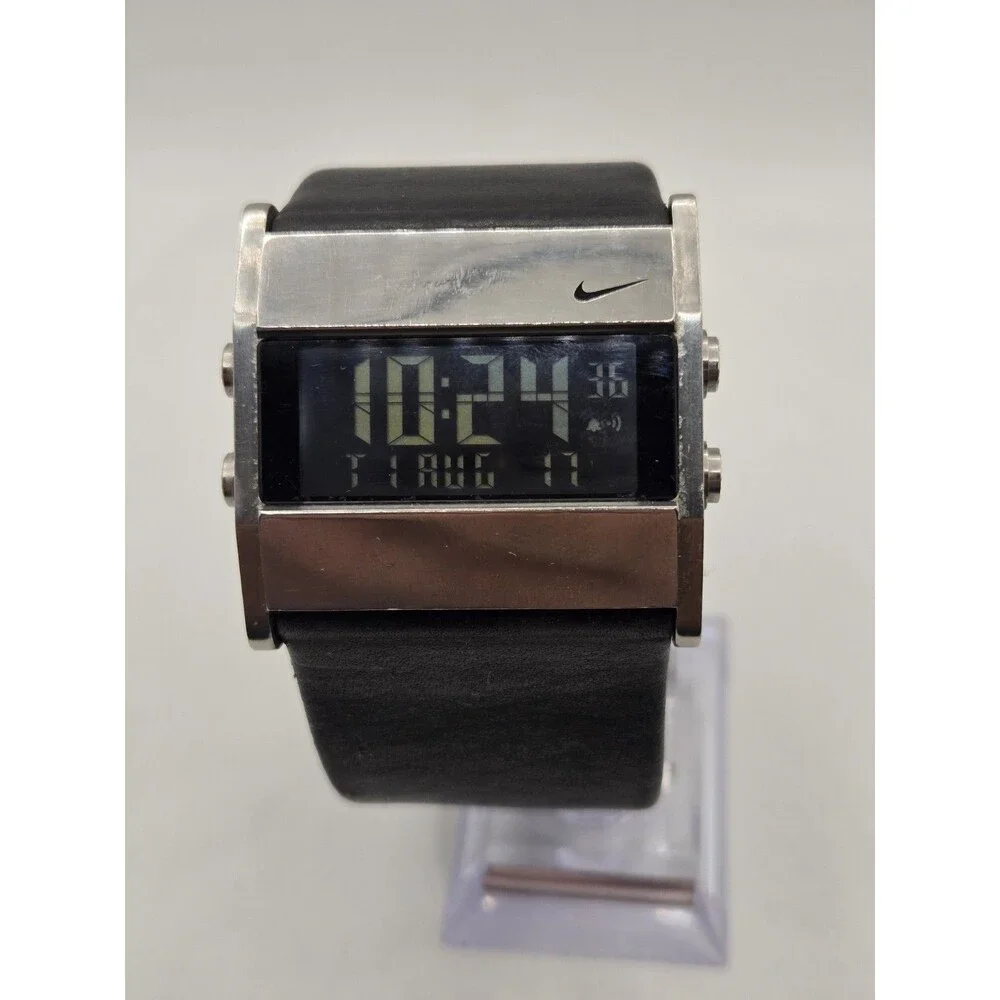 Nike Oregon Series Mens Stainless Steel Digital Chrono Watch WA0038